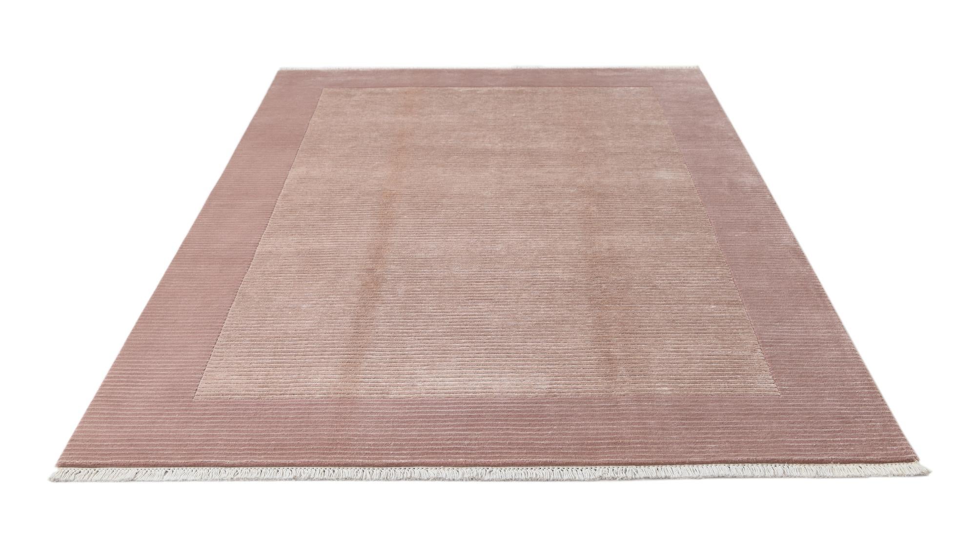 5' 9 x 8' Hand Knotted Darya Wool Rug