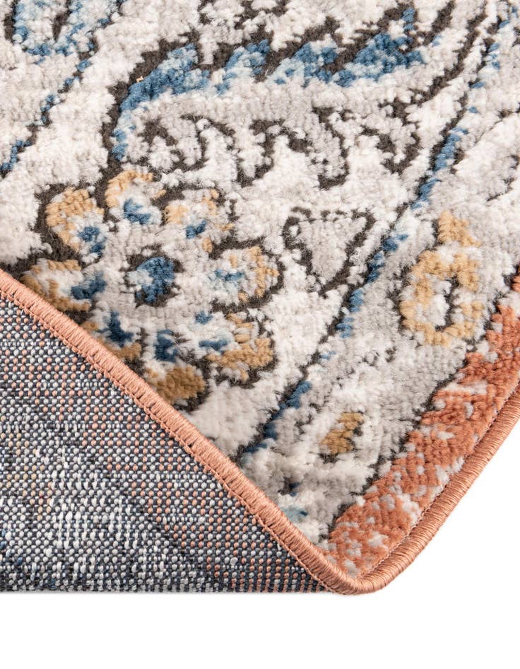 Detail image of 6' x 6' Nyla Round Rug