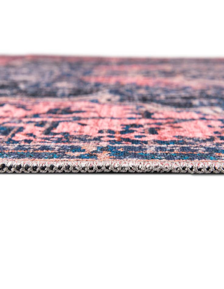 Detail image of 7' 10 x 7' 10 Washable Renaissance Square Rug