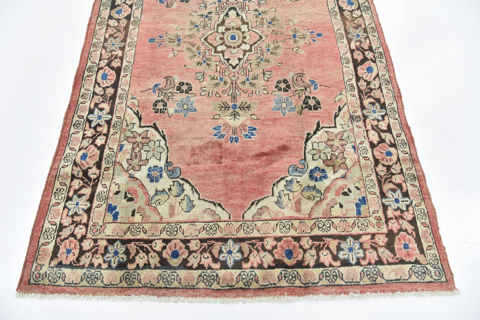 4' 5 x 7' 2 Hand Knotted Farahan Persian Wool Rug