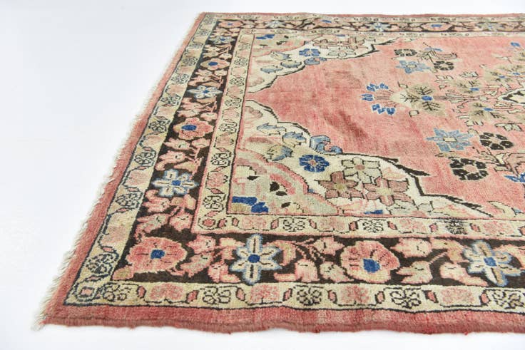 Detail image of 4' 5 x 7' 2 Hand Knotted Farahan Persian Wool Rug