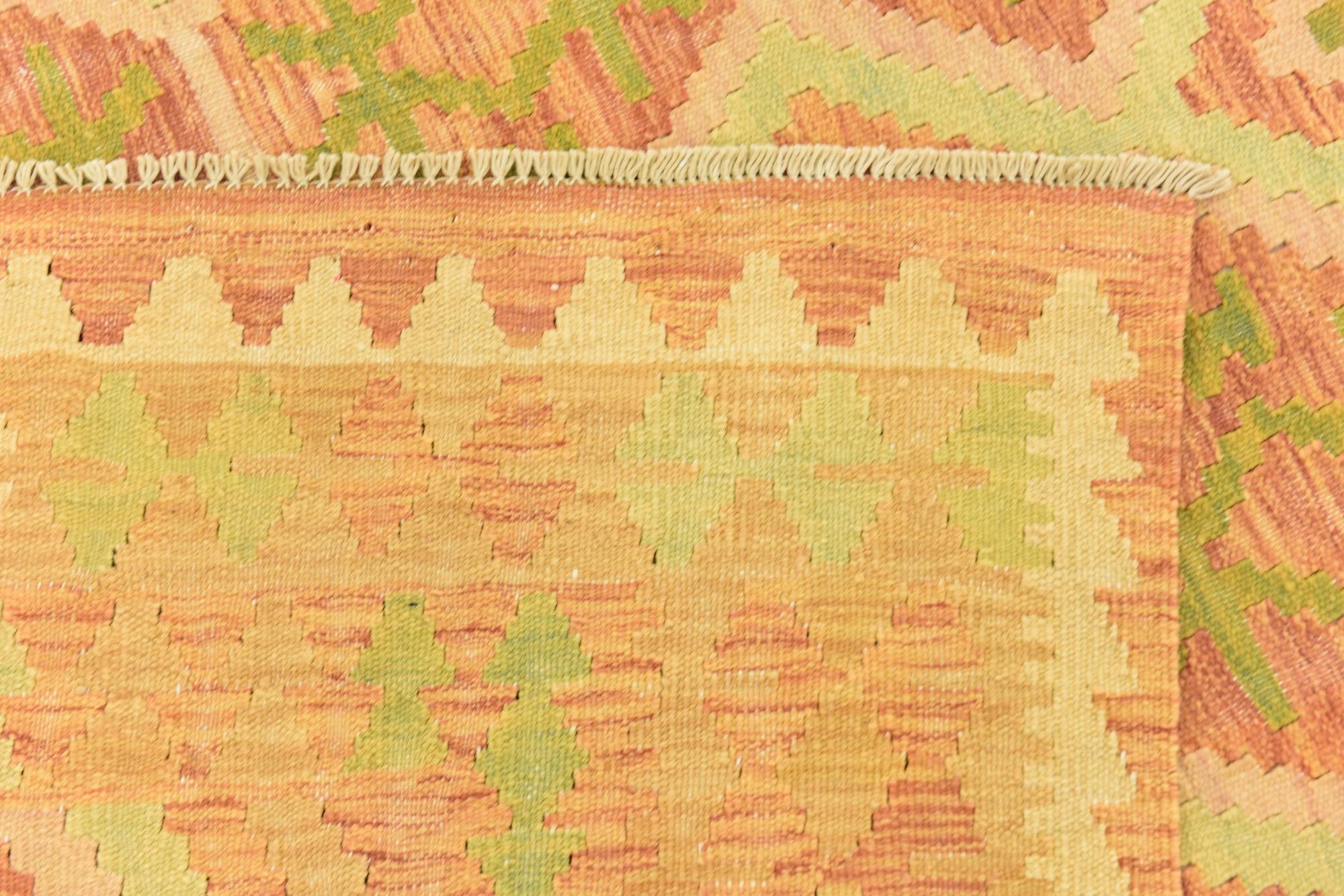 4' 10 x 6' 7 Hand Woven Kilim Waziri Wool Rug