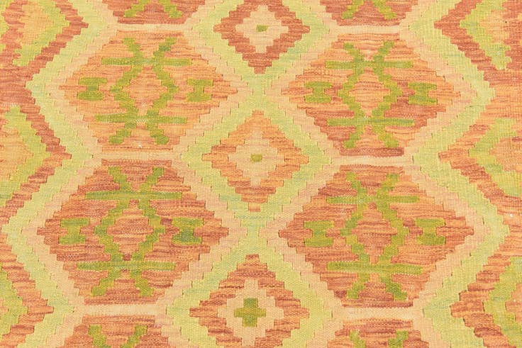 Detail image of 4' 10 x 6' 7 Hand Woven Kilim Waziri Wool Rug