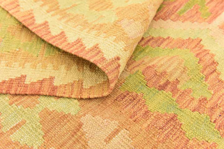 4' 10 x 6' 7 Hand Woven Kilim Waziri Wool Rug