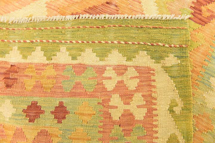 4' 9 x 6' 8 Hand Woven Kilim Waziri Wool Rug