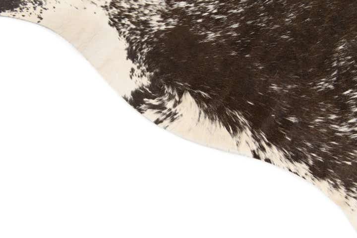 5' 7 x 6' 5 Cowhide Leather Rug