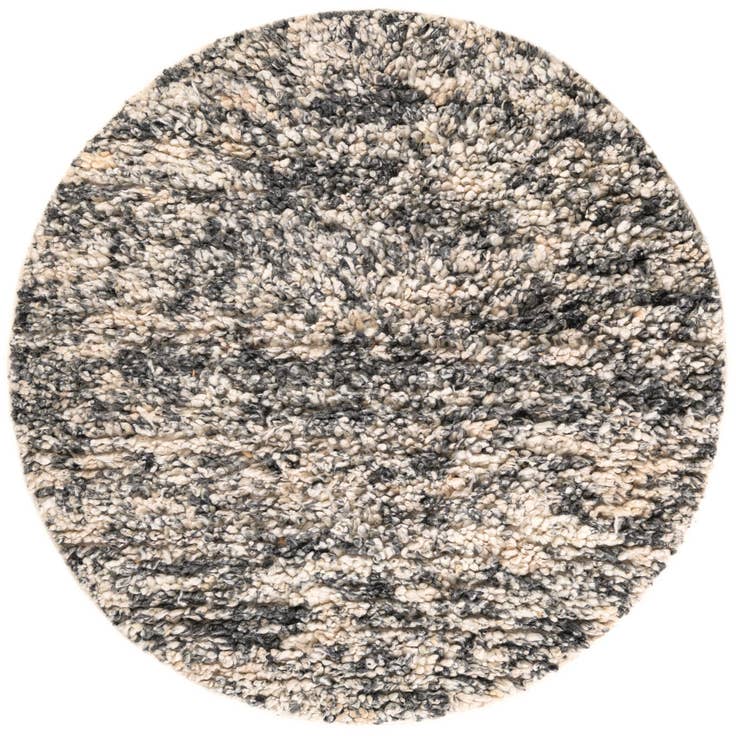 Detail image of 4' 1 x 4' 1 Hand Woven Haka Deluxe Shag Round Rug