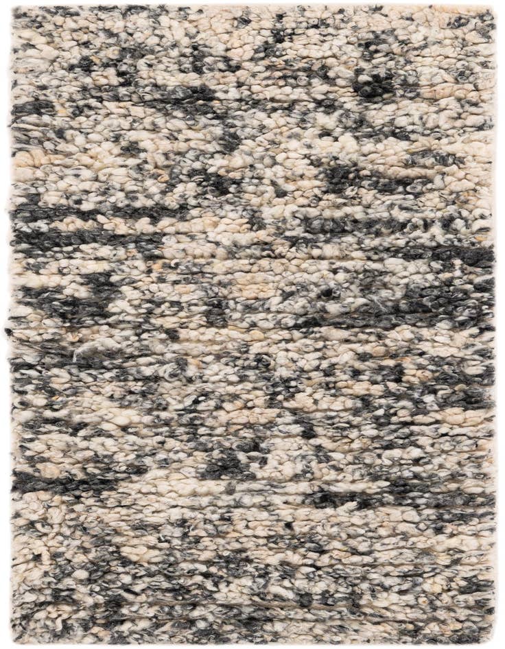Detail image of 2' x 4' 1 Hand Woven Haka Deluxe Shag Runner Rug