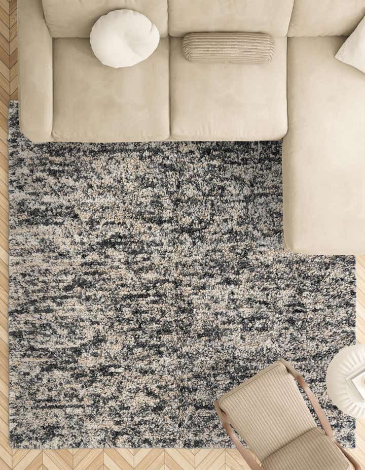 7' 10 x 7' 10 Hand Woven Haka Deluxe Shag Square Rug