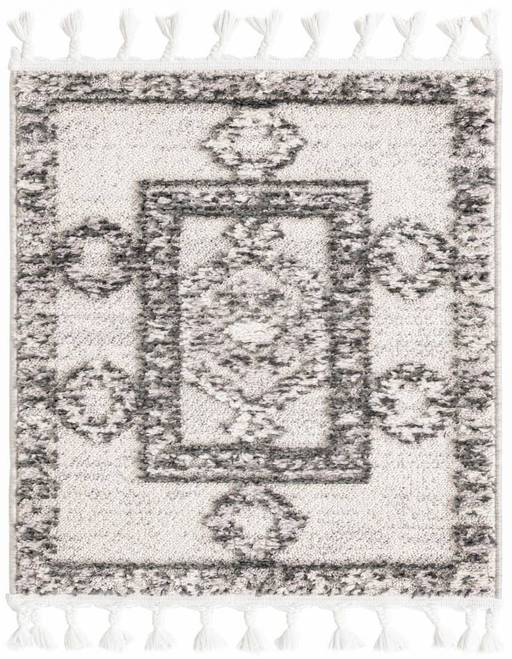 Detail image of 2' x 3' 2 Cherokee Rug