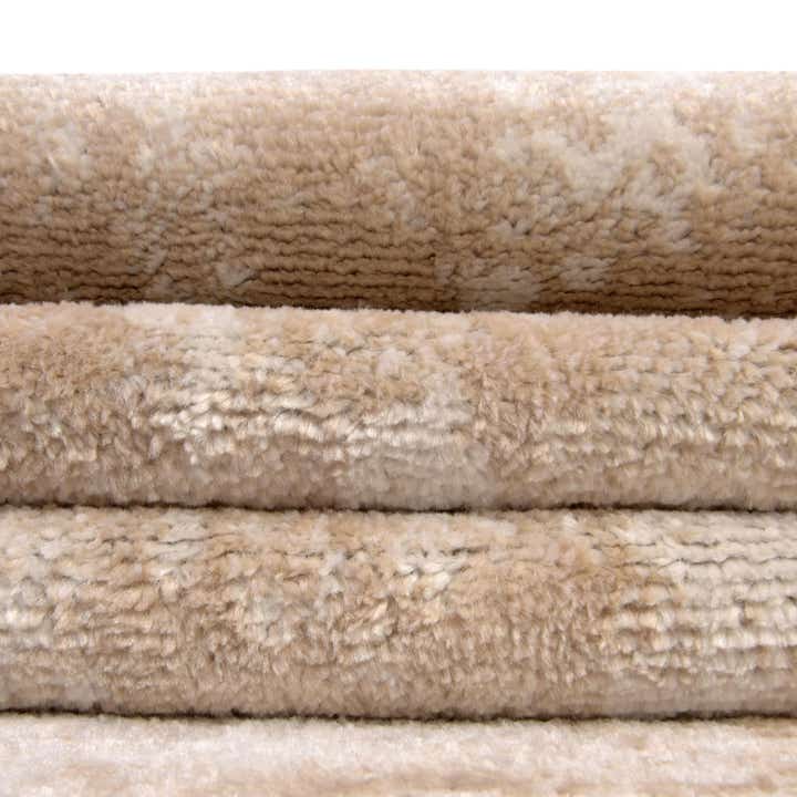 2' x 4' Aurora Runner Rug