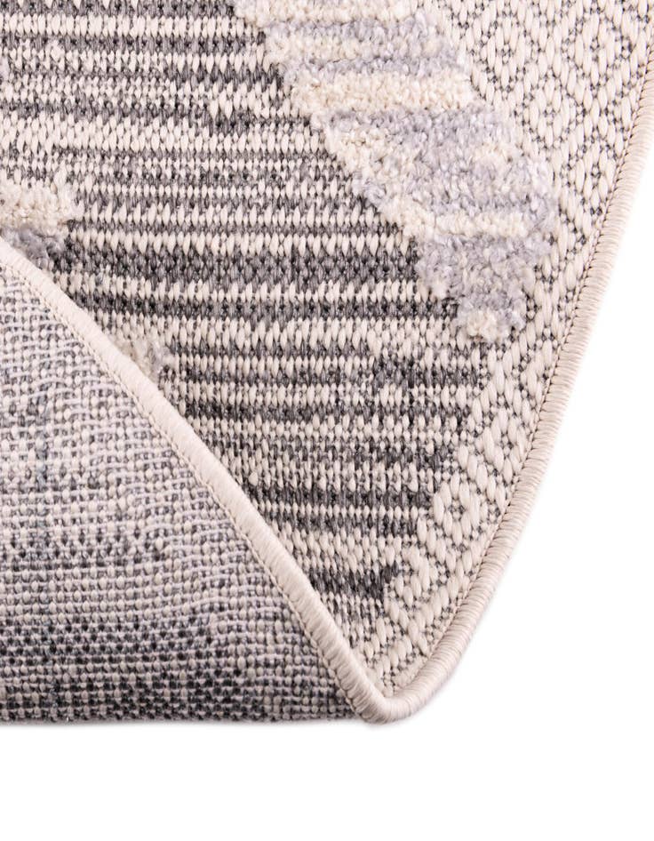 Detail image of 7' x 7' Arlo Round Rug
