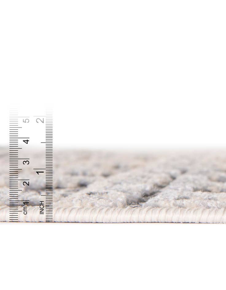 Detail image of 7' x 7' Arlo Round Rug