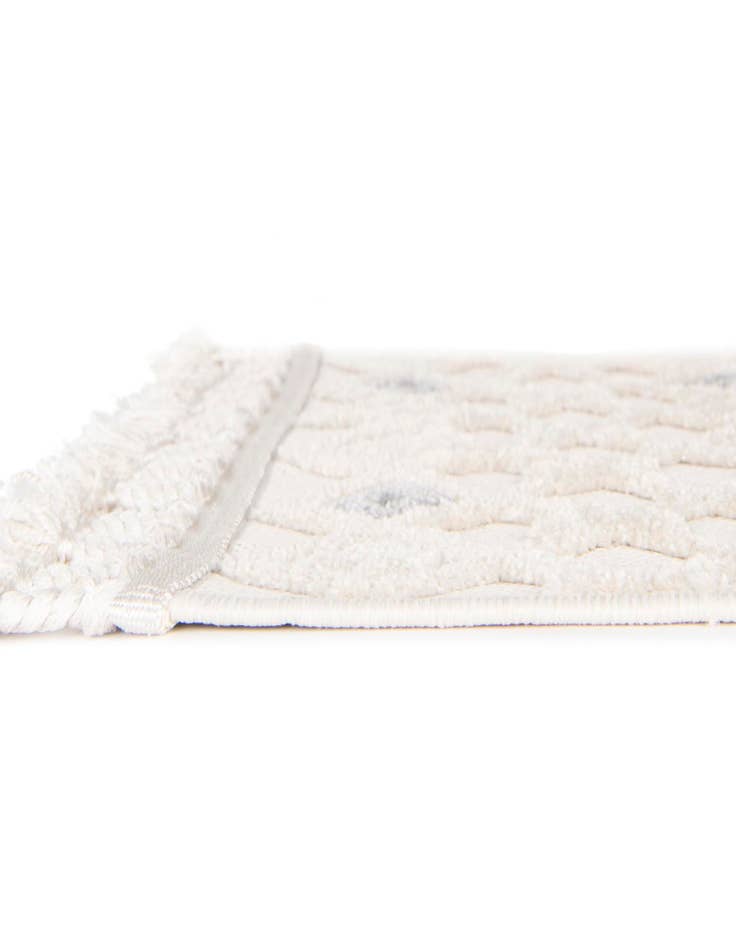 Detail image of 2' 7 x 12' Arlo Runner Rug