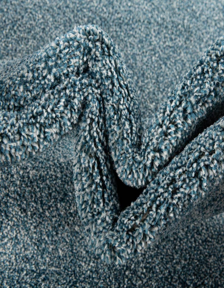 Detail image of 5' 3 x 8' Everyday Solid Rug