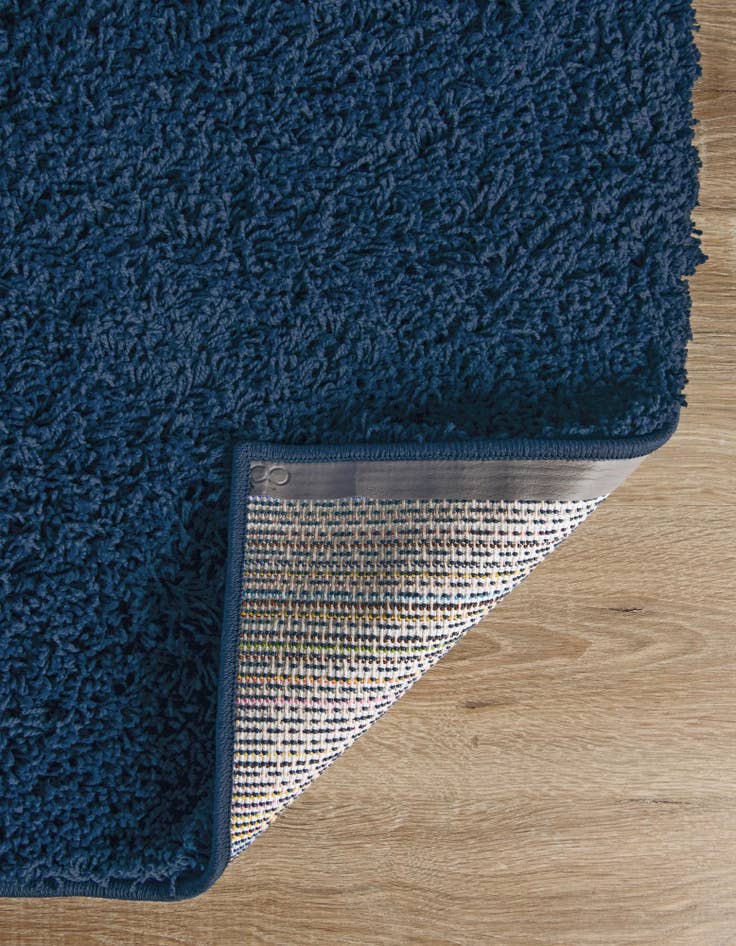 Detail image of 3' x 5' 3 Solid Shag Oval Rug