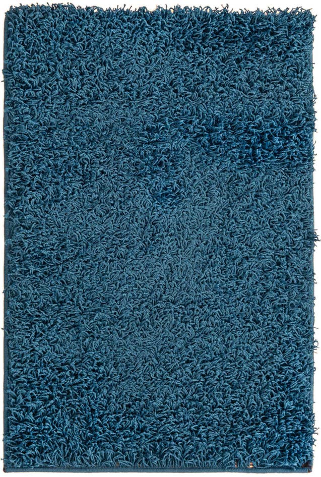 Detail image of 2' 2 x 3' Comfort Solid Shag Rug