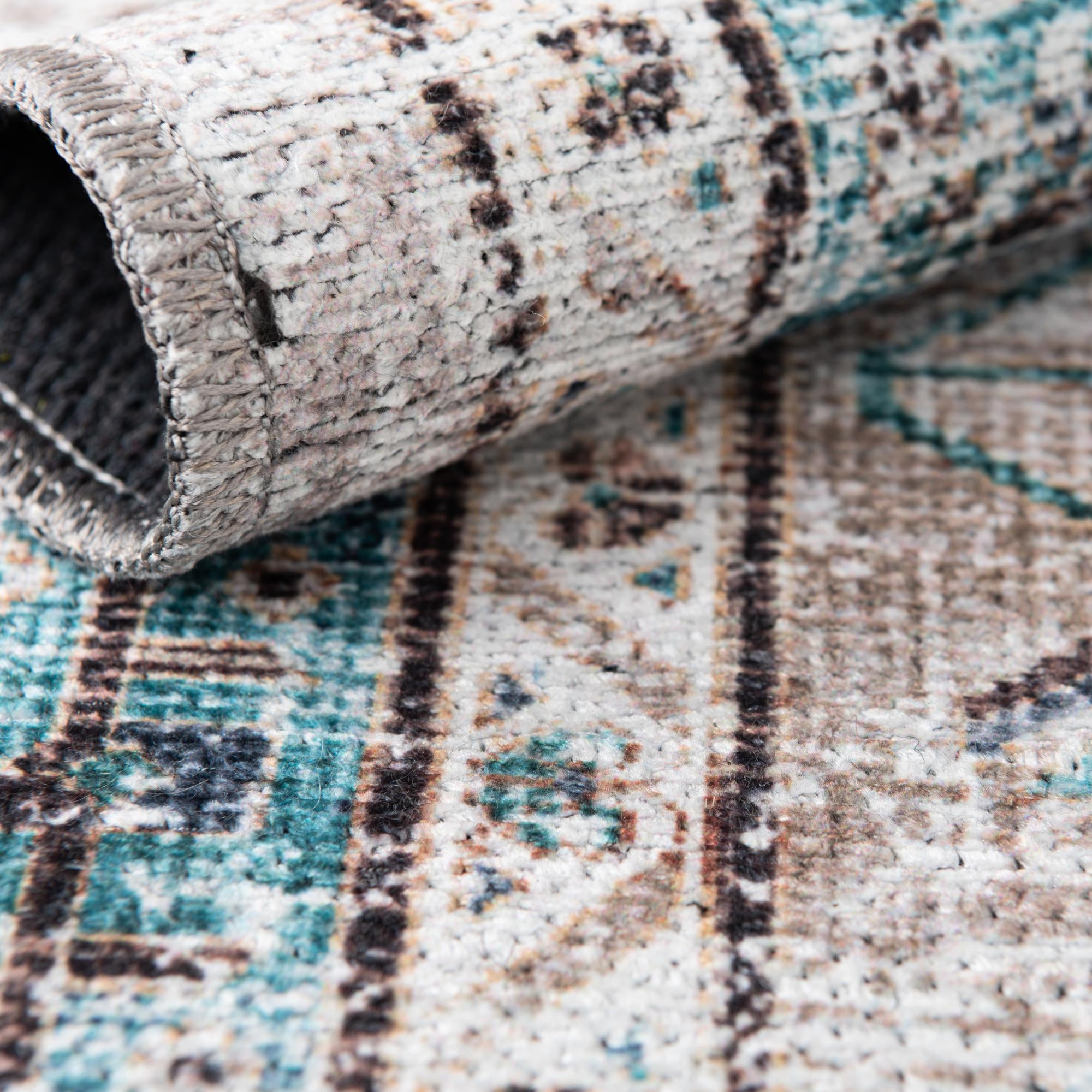 4' x 4' Washable Yara Round Rug