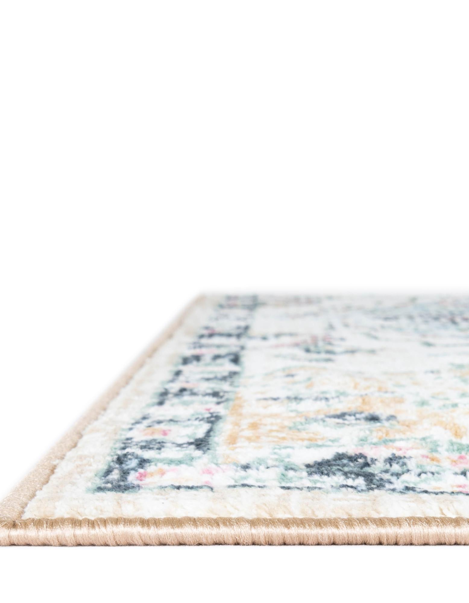 4' 4 x 6' Medina Rug