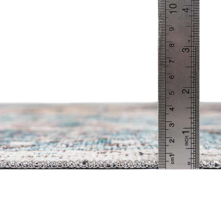 7' 10 x 10' Washable Yara Rug