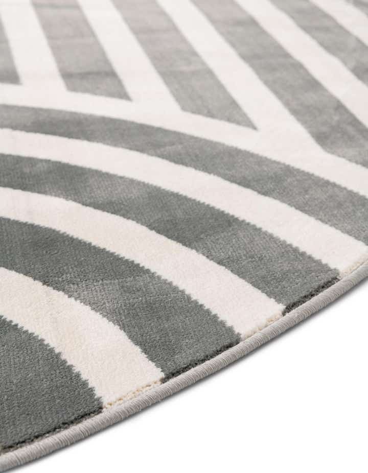 5' 3 x 5' 3 Whimsy Kids Round Rug