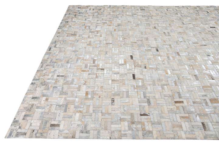 8' x 10' Cowhide Leather Rug