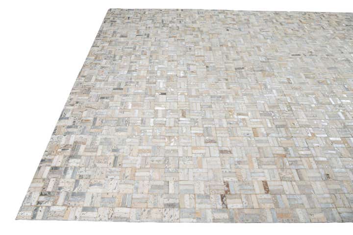 8' x 10' Cowhide Leather Rug