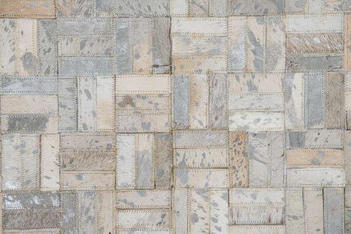 8' x 10' Cowhide Leather Rug