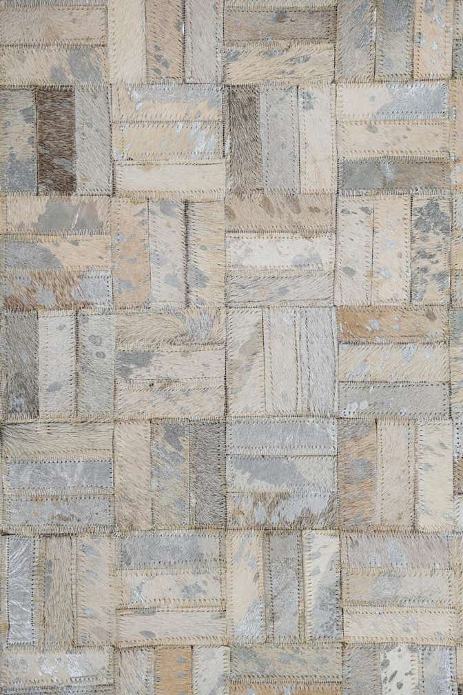 8' x 10' Cowhide Leather Rug