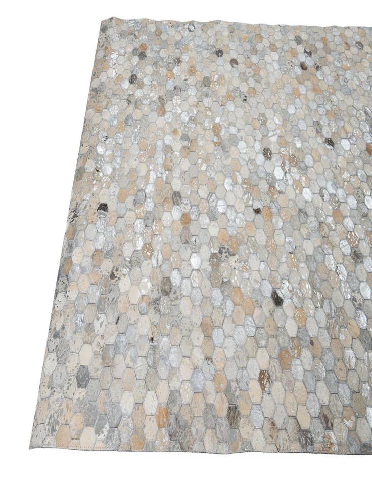 Detail image of 5' x 7' 10 Cowhide Leather Rug