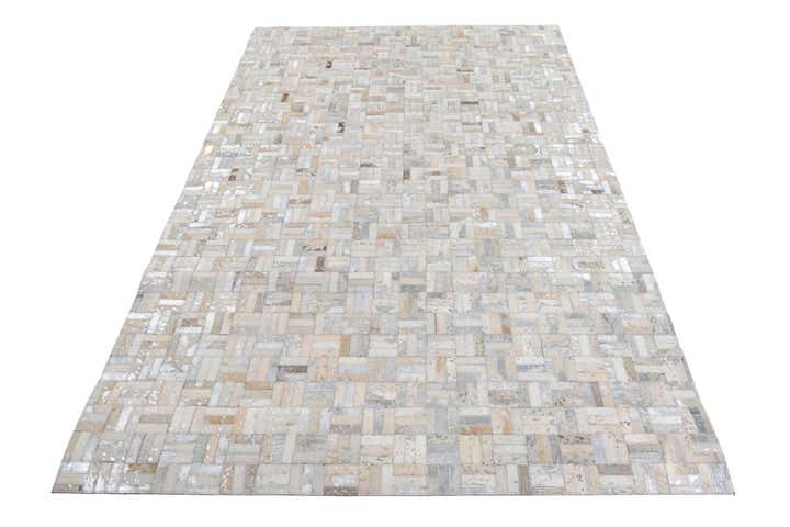 5' x 7' 10 Cowhide Leather Rug