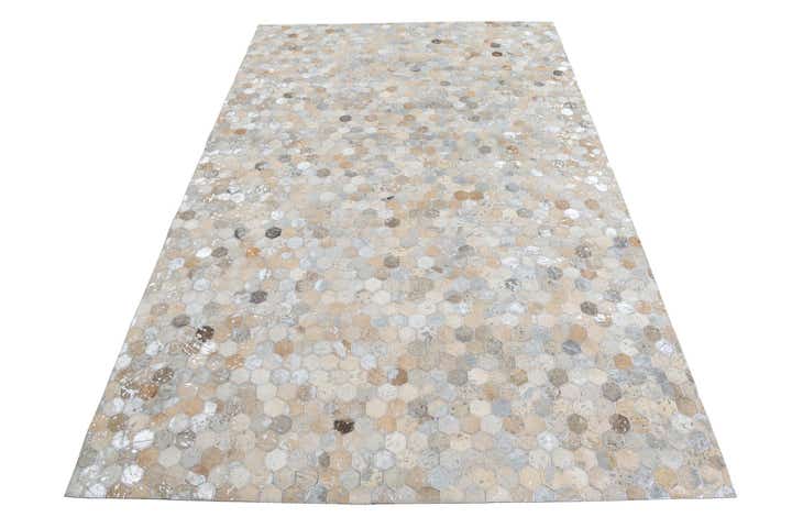5' 1 x 7' 10 Cowhide Leather Rug
