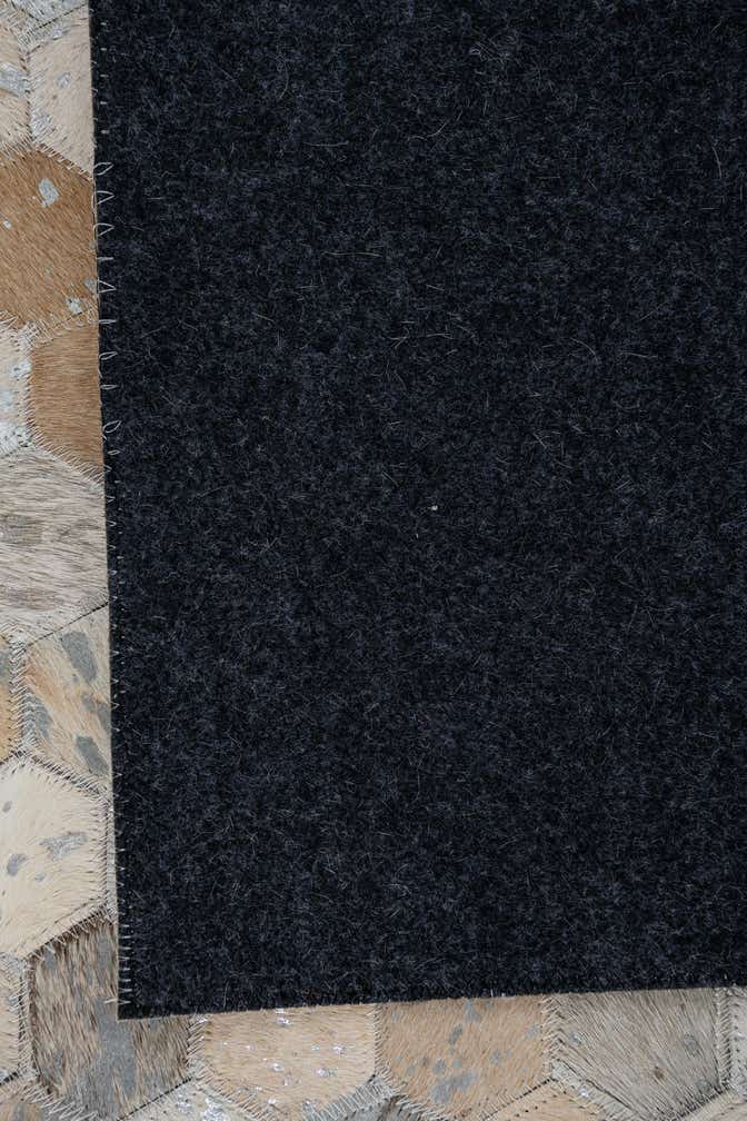 5' 1 x 7' 10 Cowhide Leather Rug