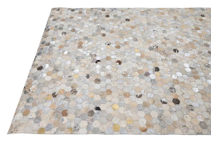 Detail image of 5' x 7' 10 Cowhide Leather Rug