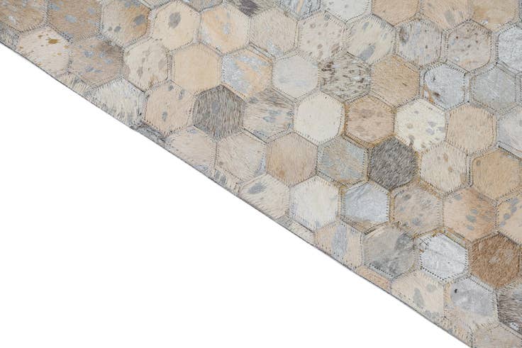 Detail image of 5' x 7' 10 Cowhide Leather Rug