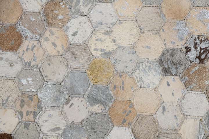 5' x 7' 10 Cowhide Leather Rug