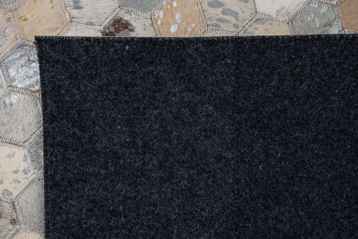 5' x 7' 10 Cowhide Leather Rug