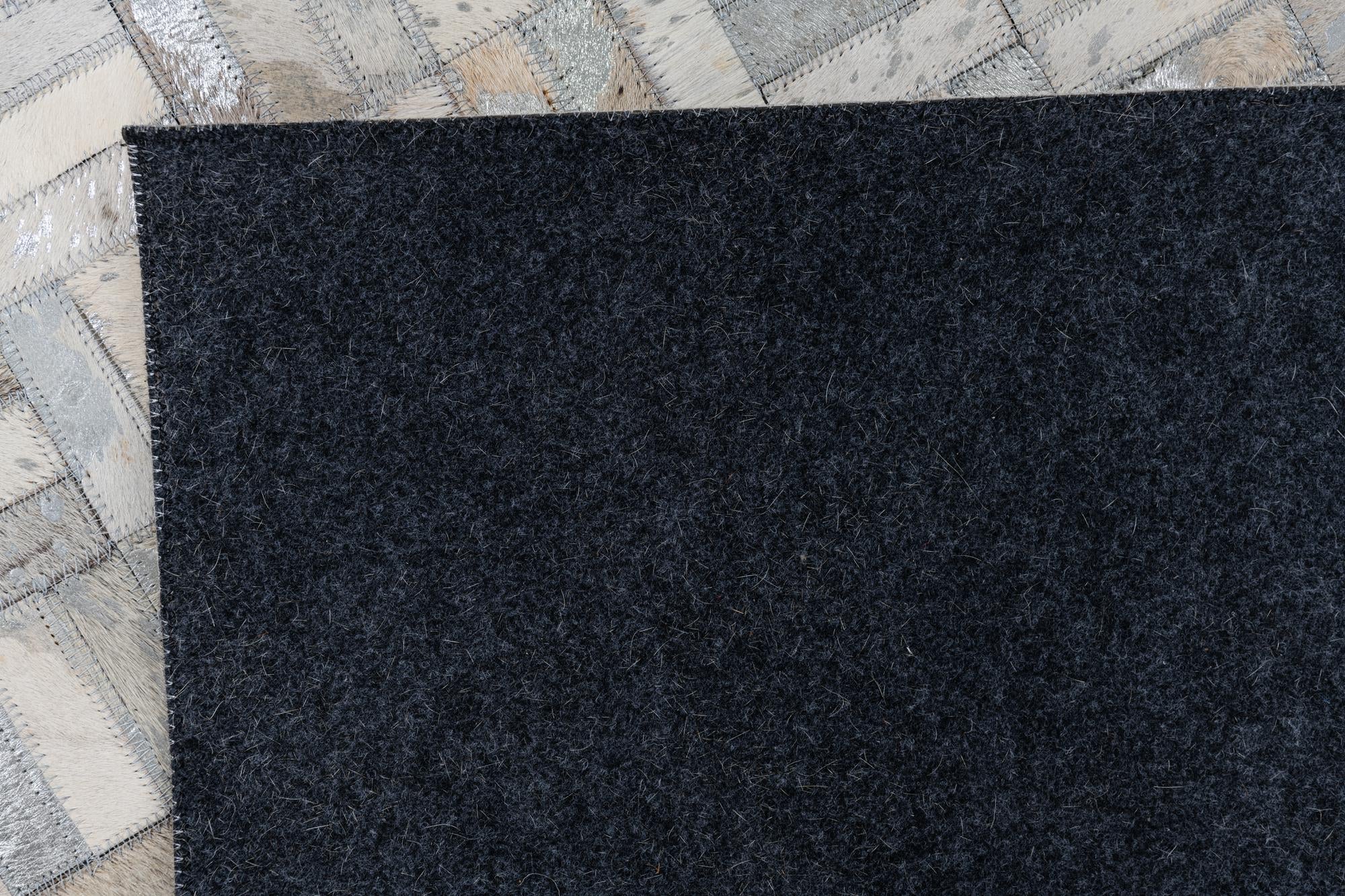 8' x 9' 10 Cowhide Leather Rug