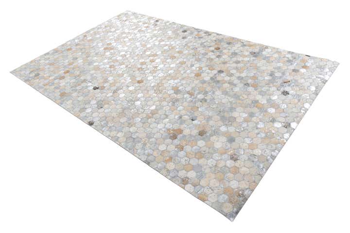 5' x 8' Cowhide Leather Rug