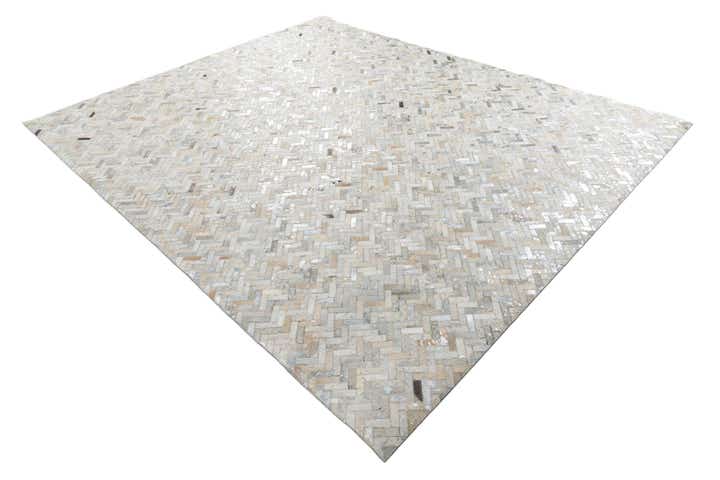 8' x 9' 10 Cowhide Leather Rug