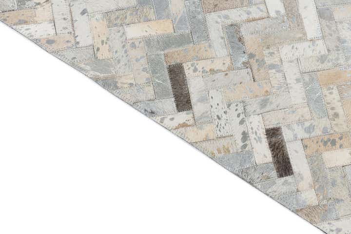 8' x 9' 10 Cowhide Leather Rug