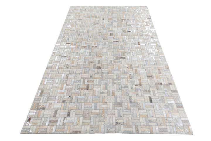 5' x 7' 10 Cowhide Leather Rug