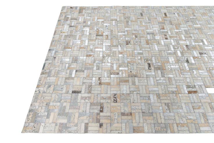 Detail image of 5' x 7' 10 Cowhide Leather Rug