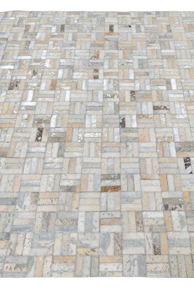 5' x 7' 10 Cowhide Leather Rug