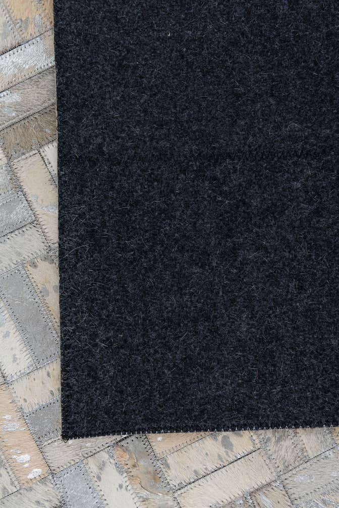 5' x 7' 10 Cowhide Leather Rug