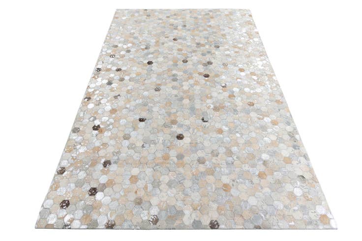 Detail image of 155cm x 245cm Cowhide Leather Rug