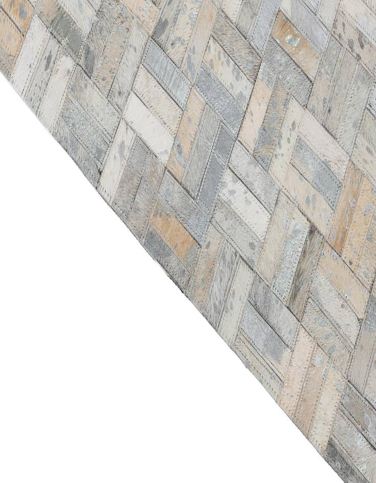 Detail image of 5' x 7' 9 Cowhide Leather Rug