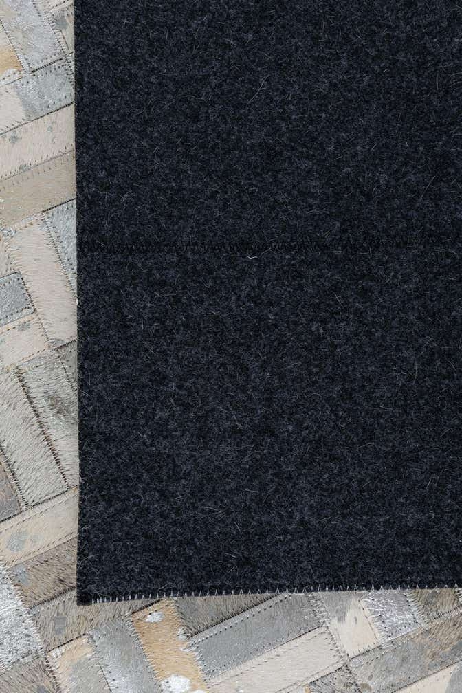 5' x 7' 9 Cowhide Leather Rug