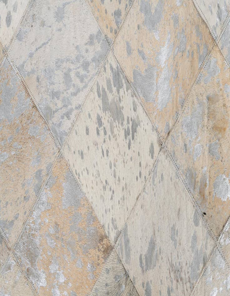 Detail image of 4' x 5' 10 Cowhide Leather Rug