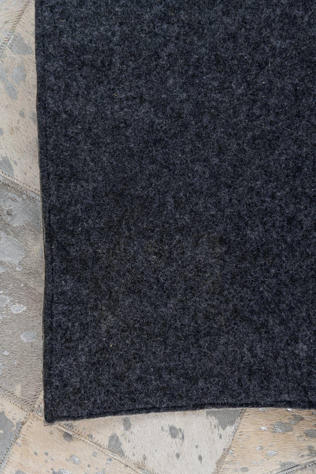 Detail image of 4' x 5' 10 Cowhide Leather Rug